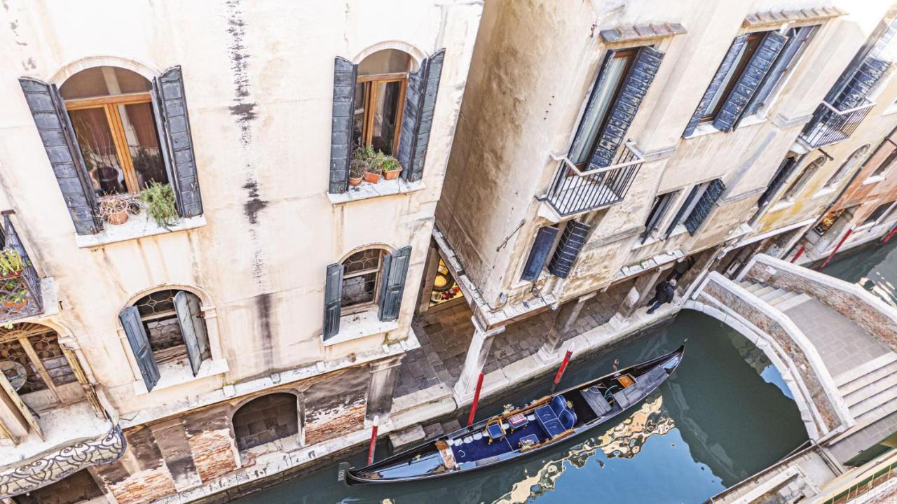 Ca' Emma San Marco - Canal View * Venecia